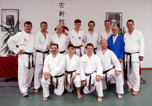 PrüFung 12 12 2014 - Bild zum Beitrag "Erster Dan für Stefan und zweiter Dan für Sönke!"